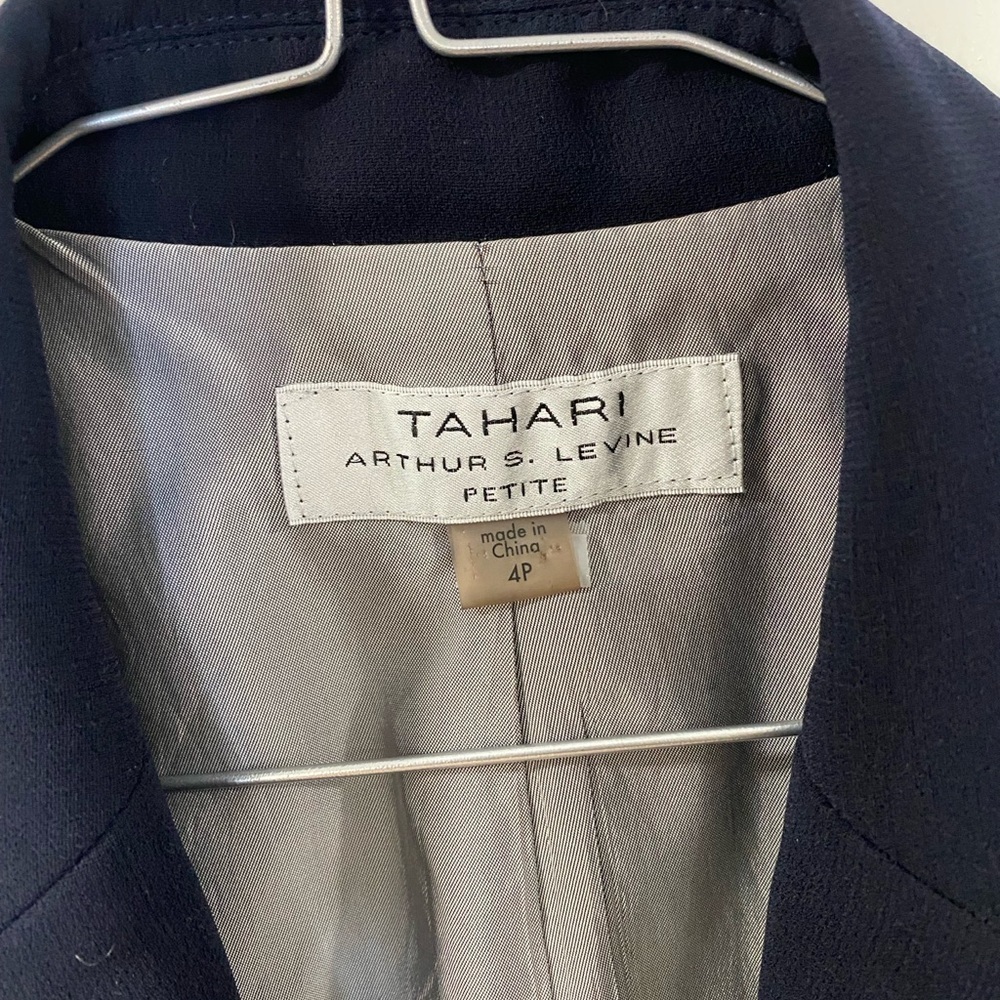 Tahari Arthur S Levine Navy Blazer 4P Petite One Button Silver Zip Career Jacket - Picture 5 of 7